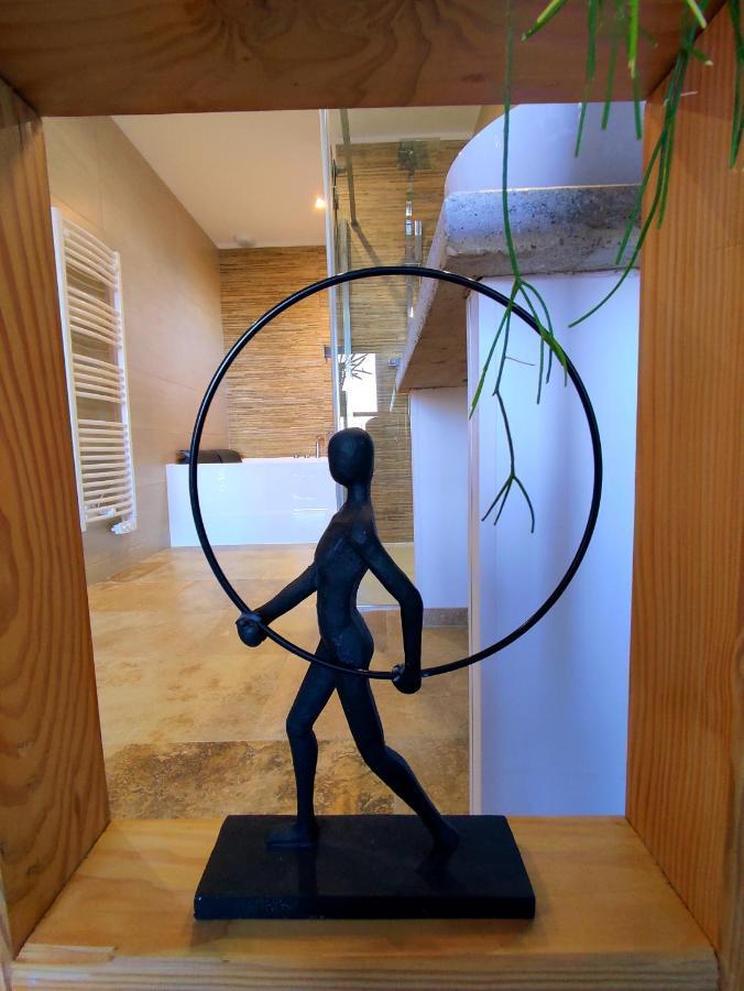 Montséret Villa Entiere Bellevue - Balneo - Piscine - Clim מראה חיצוני תמונה